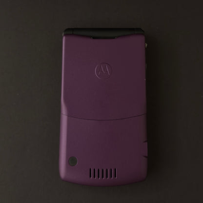 Motorola RAZR V3 Retro Flip Phone (like new)